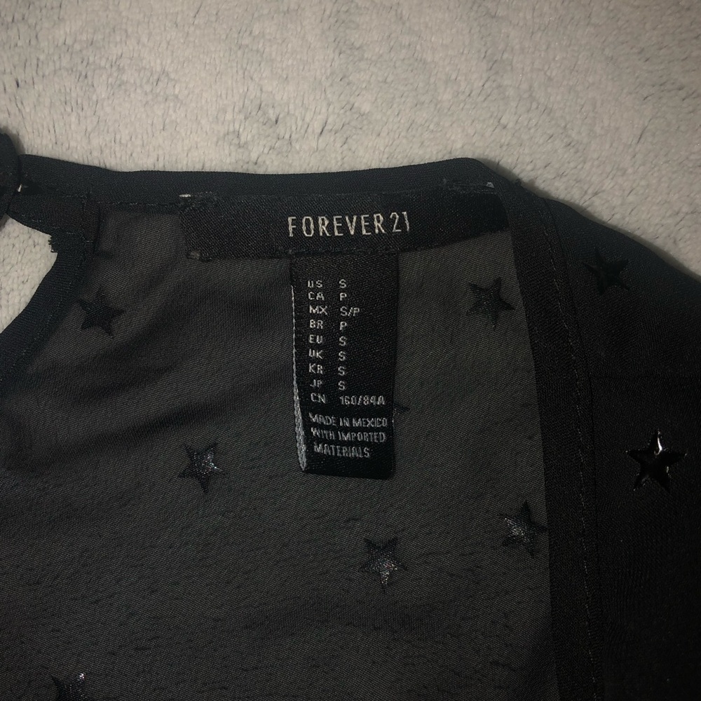Black Sheer Star Crop